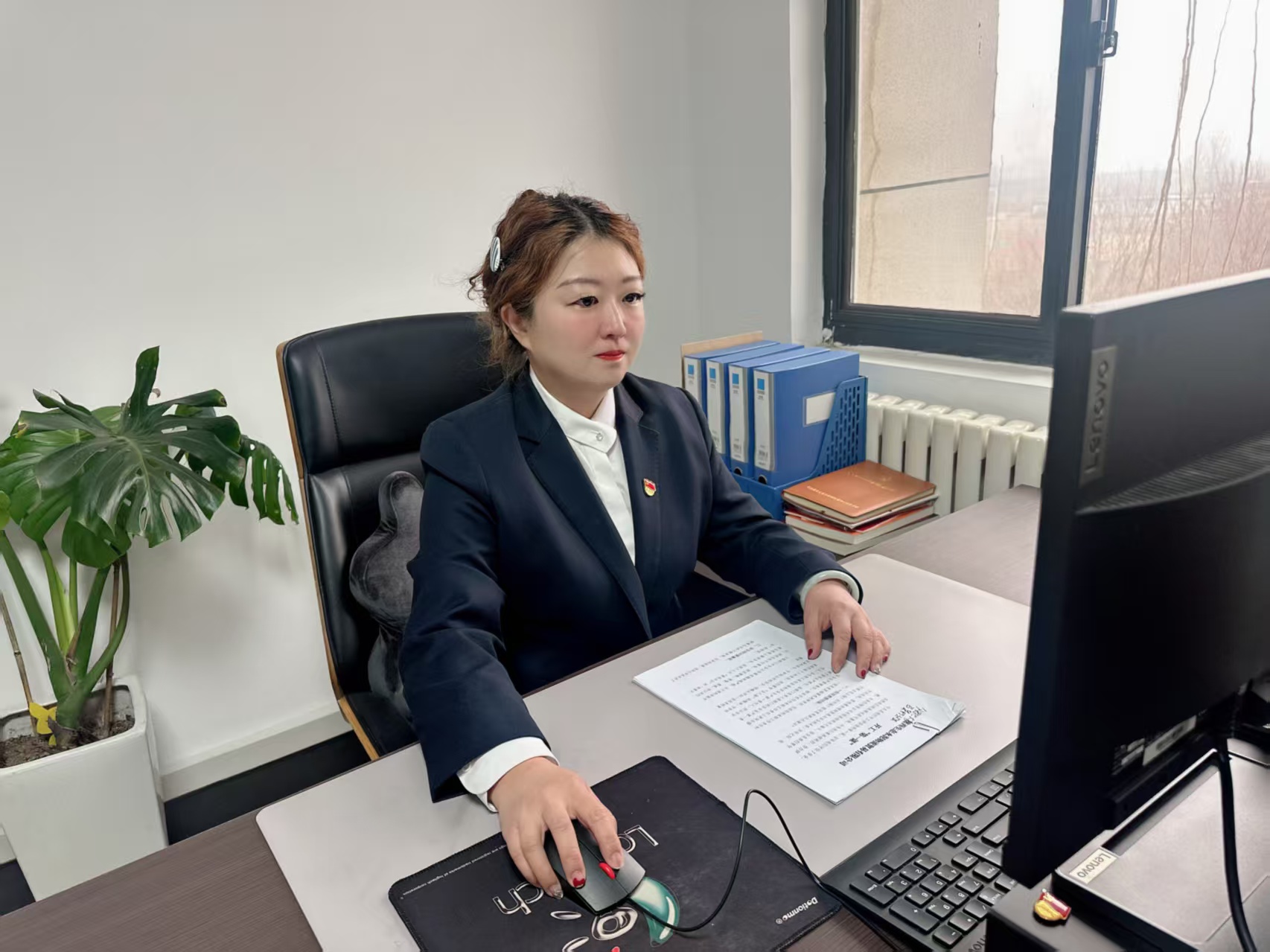 李文姣：踐行忠誠干凈擔(dān)當(dāng) 爭做廉政建設(shè)“鐵娘子”