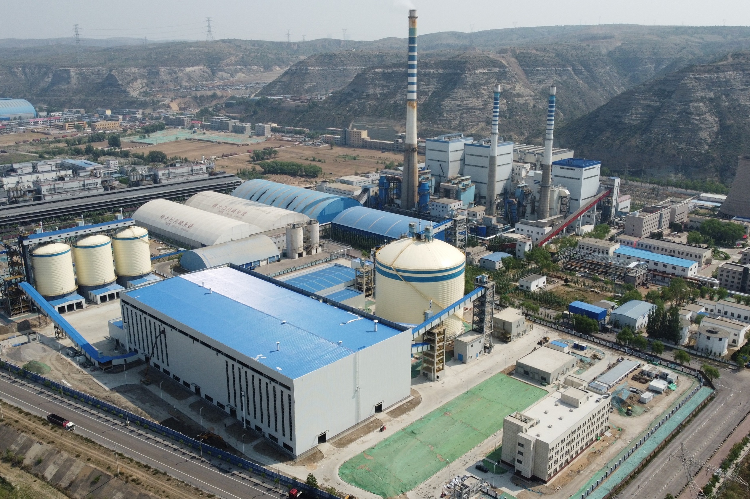 神木恒穩公司：聚力攻堅“雙過半” 揚帆奮進開新局